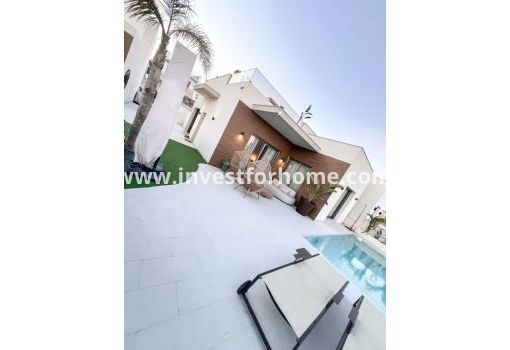 Villa - Sale - San Miguel de Salinas - ND-44762