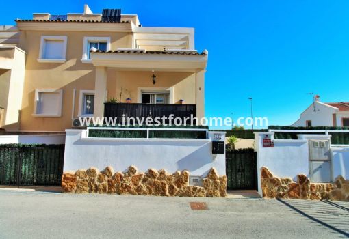 Villa - Sale - San Miguel de Salinas - Residencial Los Flamencos