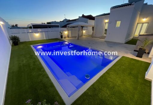 Villa - Sale - Torrevieja - Costa Blanca