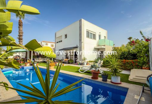 Villa - Sale - Torrevieja - Costa Blanca