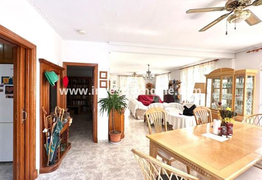 Villa - Sale - Torrevieja - Los Balcones - Los Altos Del Edén