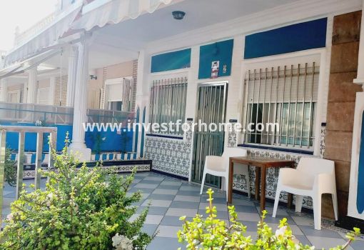 Villa - Sale - Torrevieja - Torrelamata - La Mata