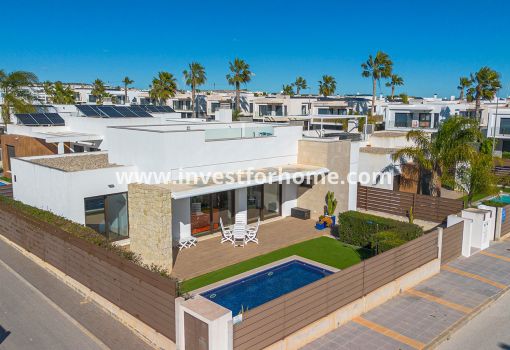 Villa - Vente - Orihuela Costa - Vistabella Golf