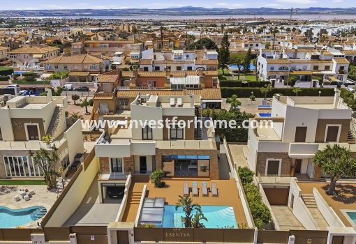 Villa - Vente - Torrevieja - aguas nuevas