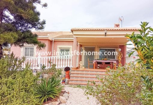 Villa - Vente - Torrevieja - ND-72950