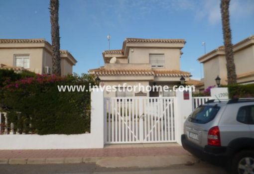 Villa - Verkoop - Orihuela Costa - Costa Blanca
