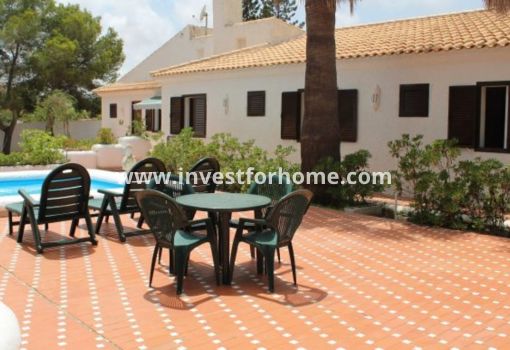 Villa - Verkoop - Orihuela Costa - Costa Blanca