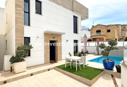Villa - Verkoop - Orihuela Costa - Costa Blanca