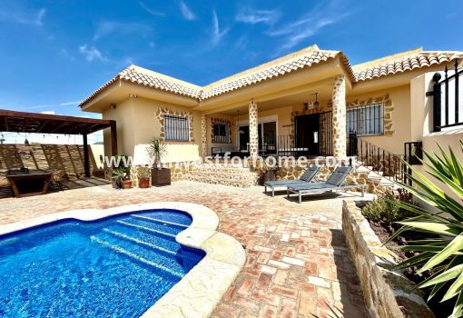 Villa - Verkoop - Orihuela Costa - Costa Blanca