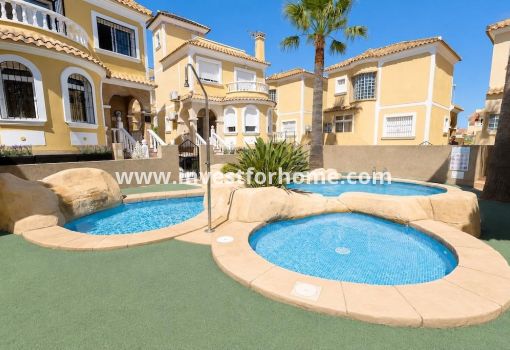 Villa - Verkoop - Orihuela Costa - Costa Blanca