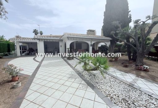Villa - Verkoop - Orihuela Costa - Dehesa De Campoamor