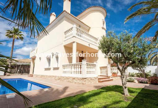 Villa - Verkoop - Orihuela Costa - OC-CR-V11