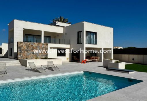 Villa - Verkoop - Torrevieja - ND-79916
