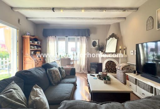 Villa - Verkoop - Torrevieja - Torrelamata - La Mata