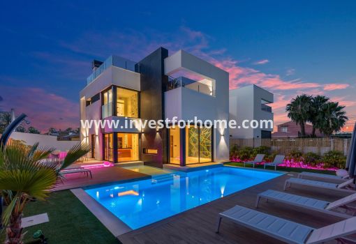 Villa - Verkoop - Torrevieja - Torreta Florida