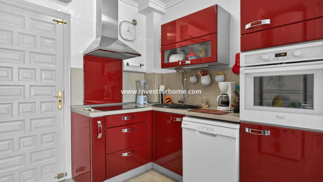 Volledig uitgeruste keuken bungalow