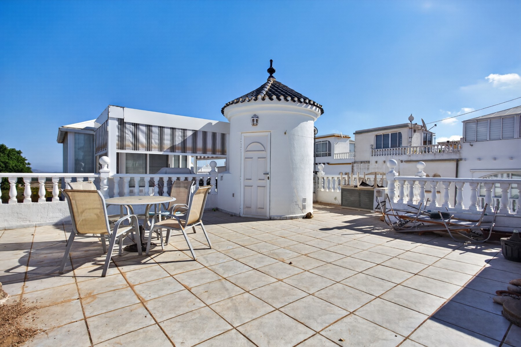 Apartment in San Miguel de Salinas 12
